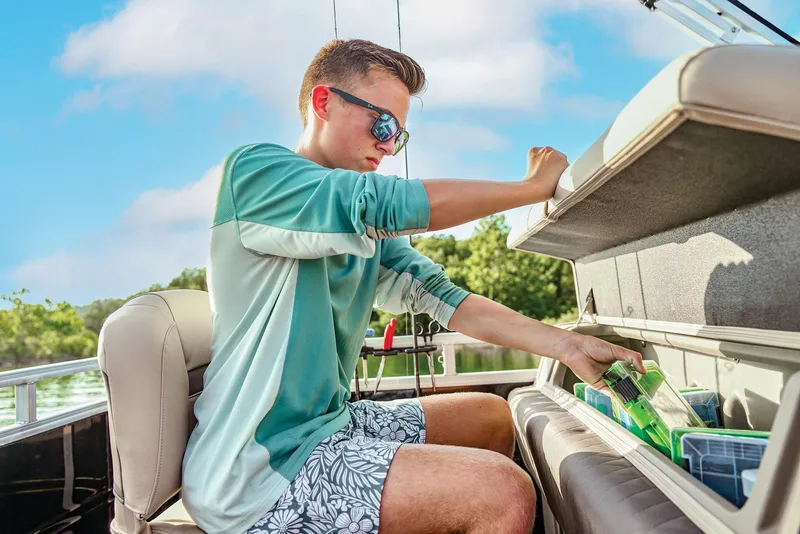 Slide: The Image of Sun Tracker SportFish 20 DLX 2025 - 75