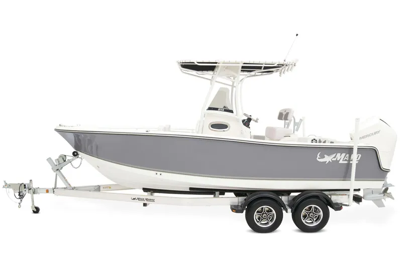 Slide: The Image of Mako 214 Center Console 2025 - 11