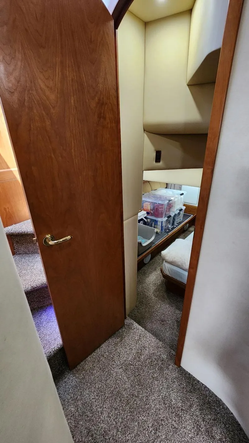 Slide: The Image of Cruisers Yachts 5000 2002 - 66