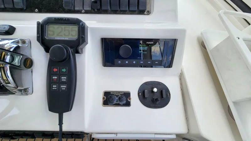 Slide: The Image of Cruisers Yachts 5000 2002 - 73