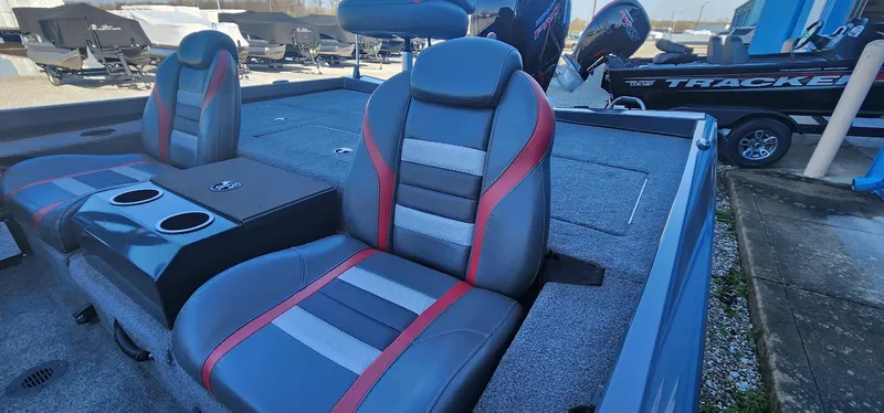 Slide: The Image of 2022 Ranger RT198P boat interior with stylish seating and cup holders. - 6