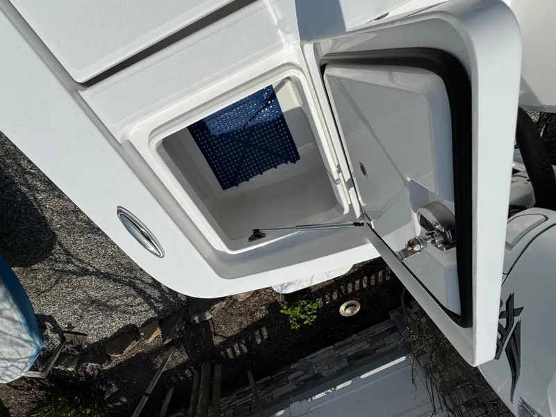 Slide: The Image of Regulator Marine 26XO 2020 - 78