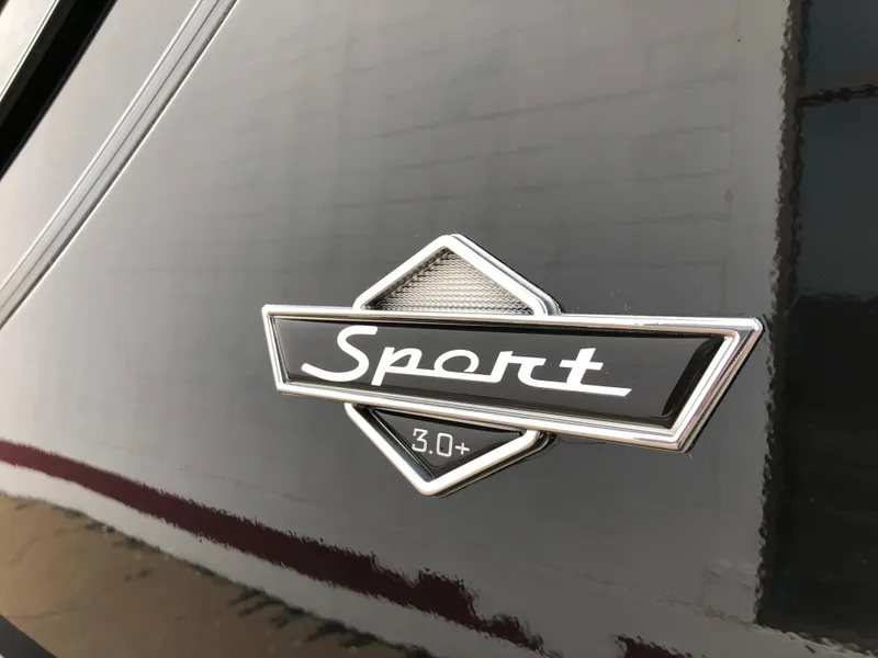 Slide: The Image of 2018 South Bay 25 Sport CR9 emblem on a sleek black surface. - 40