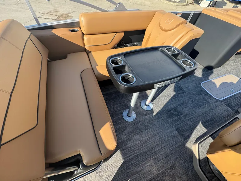 Slide: The Image of Monaco 235SFL 2025 - 23