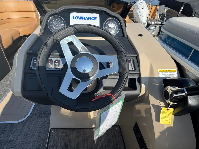 Slide: The Image of Monaco 235SFL 2025 - 24