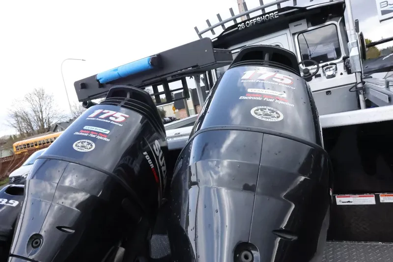 Slide: The Image of 2015 Duckworth 26 Offshore boat with dual 175 horsepower engines. - 4