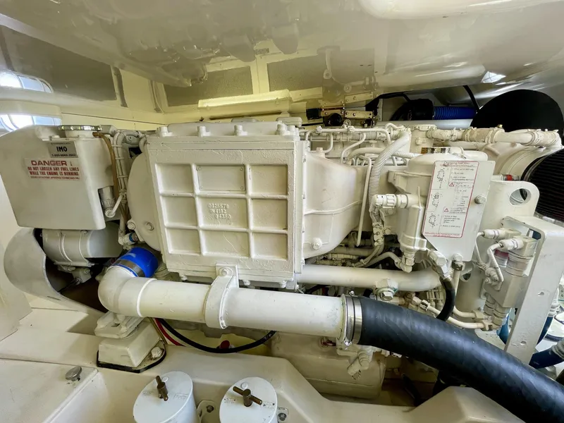 Slide: The Image of Cabo 40 Flybridge 2006 - 100