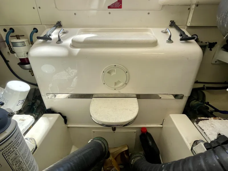 Slide: The Image of Cabo 40 Flybridge 2006 - 103