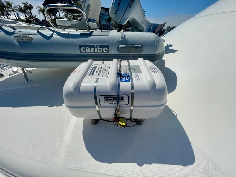 Slide: The Image of Cabo 40 Flybridge 2006 - 81