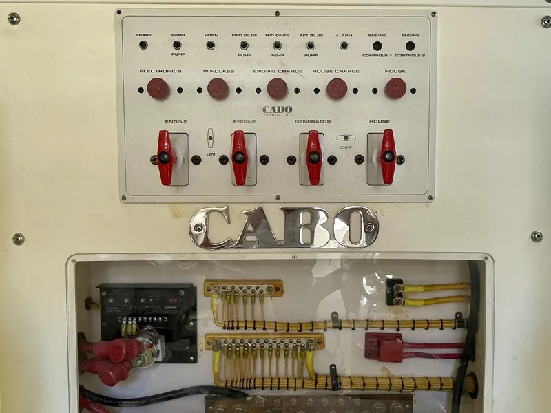 Slide: The Image of Cabo 40 Flybridge 2006 - 98