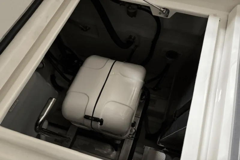 Slide: The Image of Aquila 36 AQUILA 2022 - 64