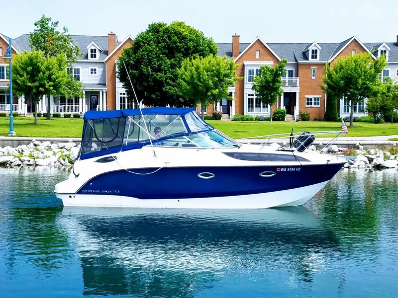 The Image of Bayliner 255 2011 - 0