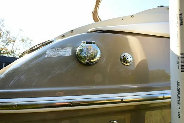 Slide: The Image of Crownline Boats 236 SC 2015 - 63