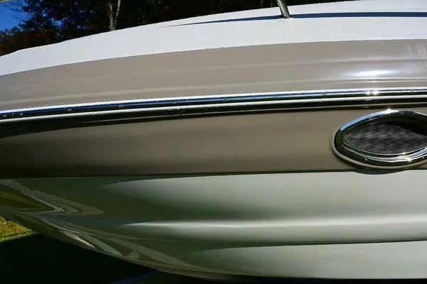 Slide: The Image of Crownline Boats 236 SC 2015 - 64