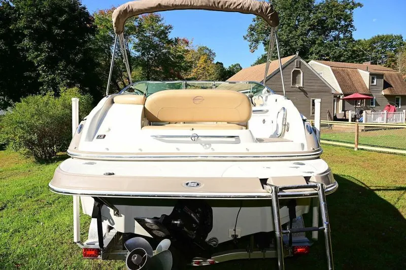Slide: The Image of Crownline Boats 236 SC 2015 - 82