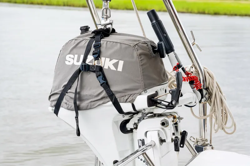 Slide: The Image of Fast Passage Helia 44 2014 - 100