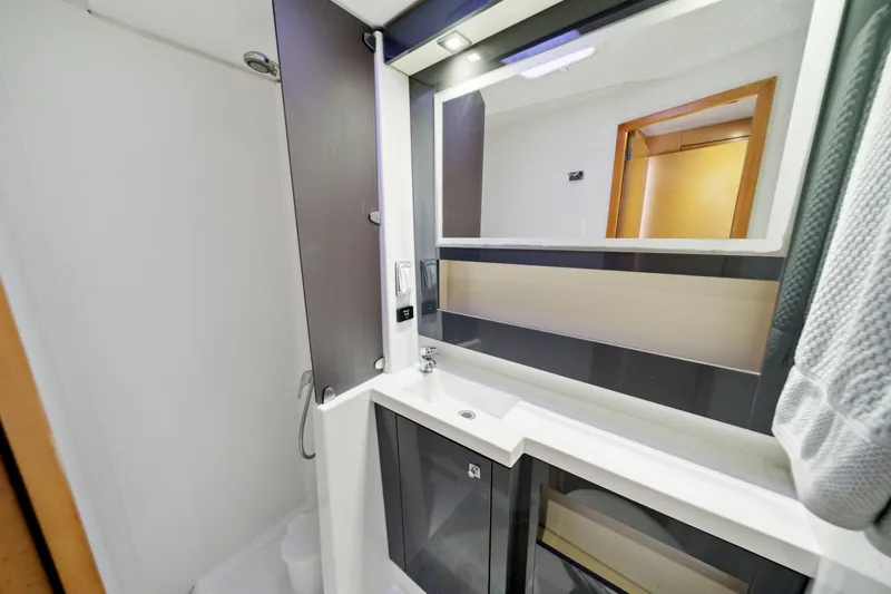 Slide: The Image of Fast Passage Helia 44 2014 - 58