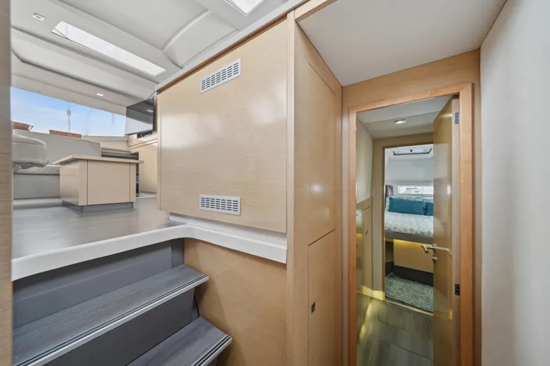 Slide: The Image of Fast Passage Helia 44 2014 - 59