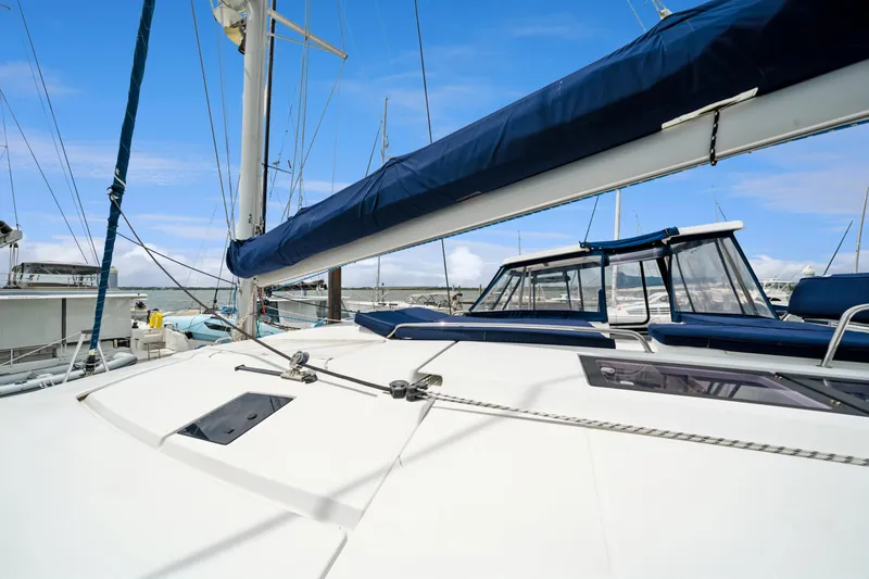 Slide: The Image of Fast Passage Helia 44 2014 - 95