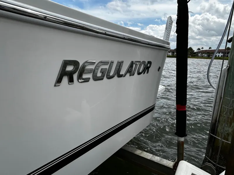 Slide: The Image of Regulator Marine 23 Forward Seating 2018 - 54