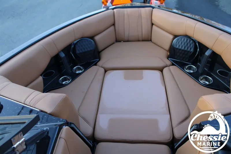 Slide: The Image of Malibu Wakesetter 22 LSV 2024 - 10