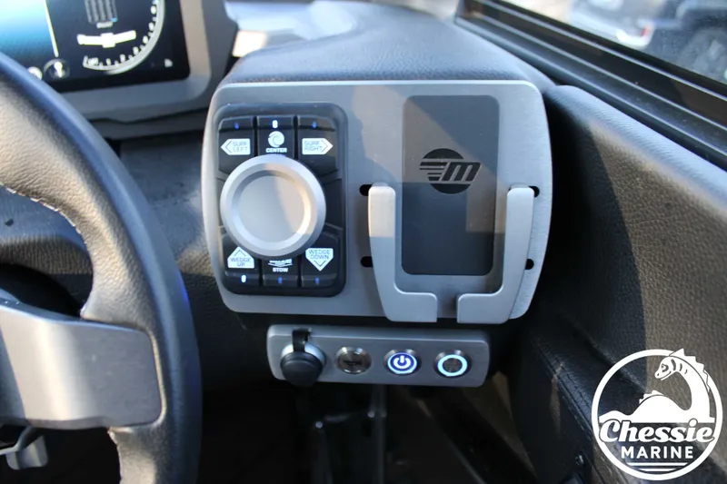 Slide: The Image of Malibu Wakesetter 22 LSV 2024 - 22