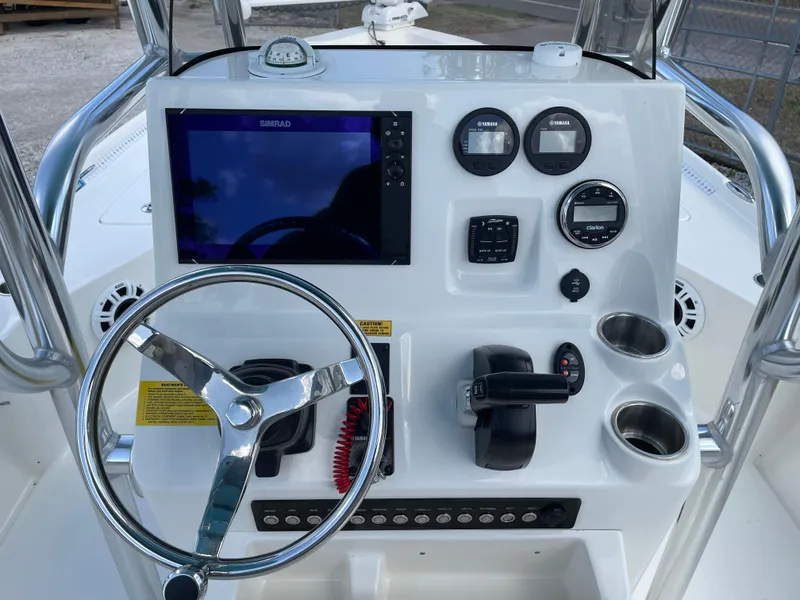 Slide: The Image of Key West 230 Bay Reef 2022 - 6