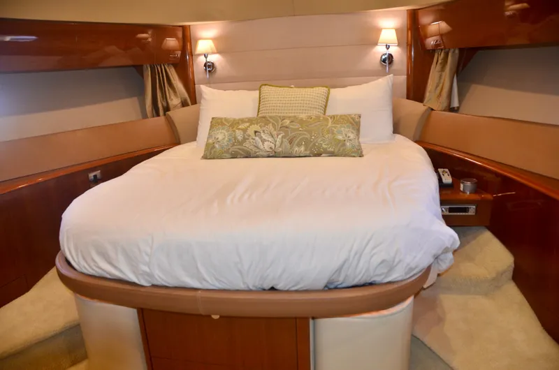 Slide: The Image of Princess 67 Hoker- VIP Stateroom - 40