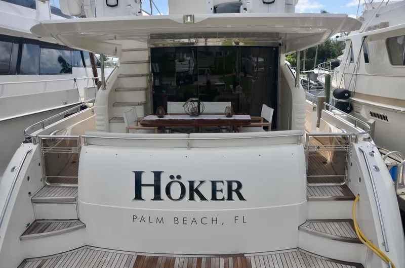 Slide: The Image of Princess 67 Hoker-Stern - 6