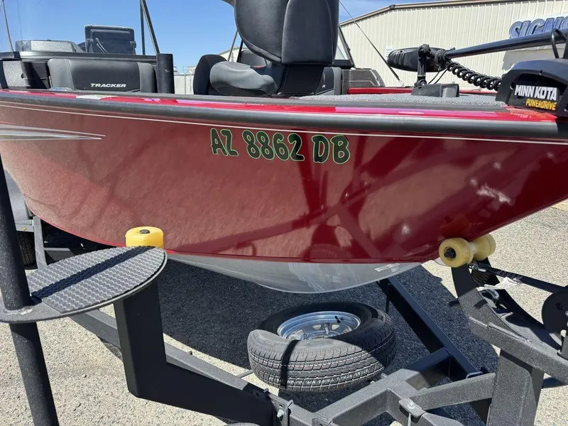 Slide: The Image of 2024 Tracker Targa™ V-18 Combo boat in red on trailer, registration AZ 8862 DB. - 16