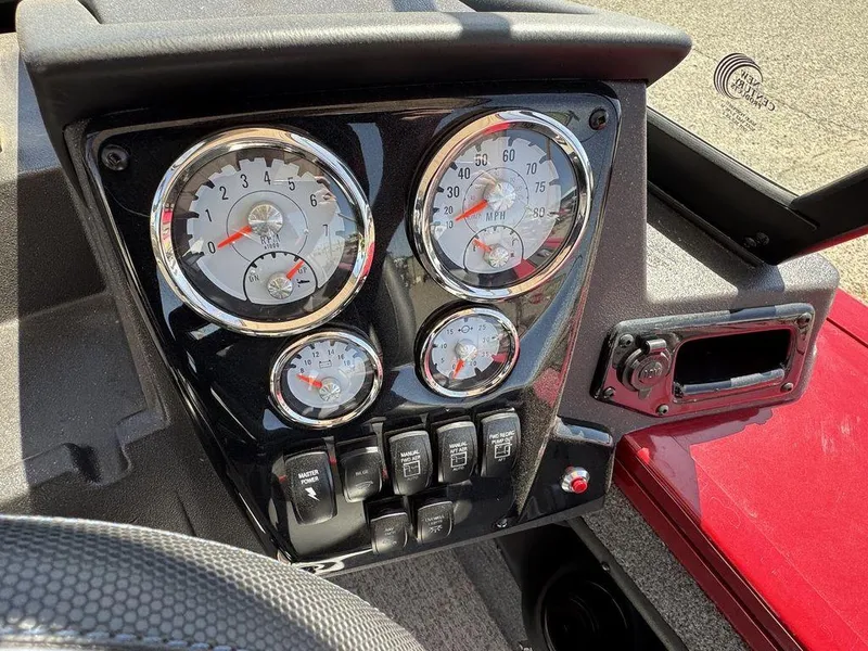Slide: The Image of Dashboard of 2024 Tracker Targa™ V-18 Combo boat with gauges and controls. - 25