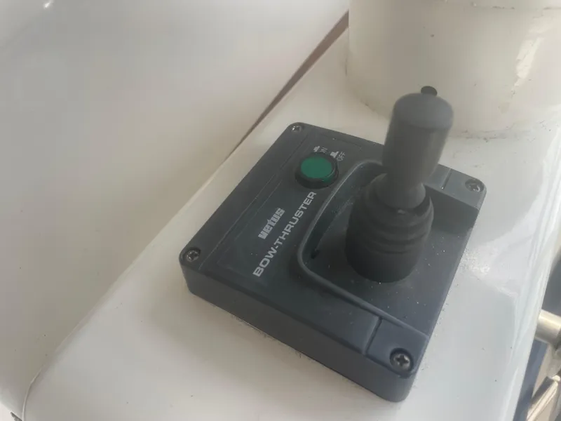 Slide: The Image of Bow thruster control panel on a 2001 Seawind 1000 catamaran. - 44