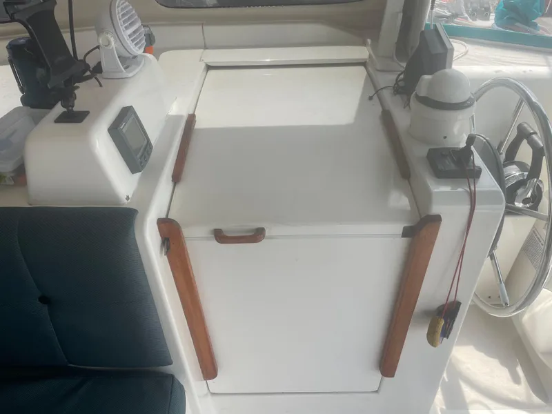 Slide: The Image of Seawind 1000 2001 - 51