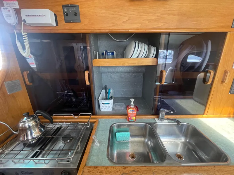 Slide: The Image of Seawind 1000 2001 - 61