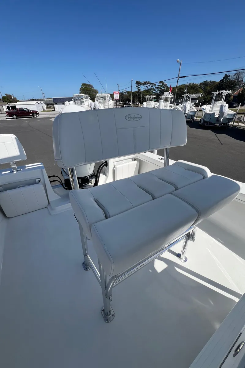 Slide: The Image of Pair Customs 21 Center Console MV 2024 - 25