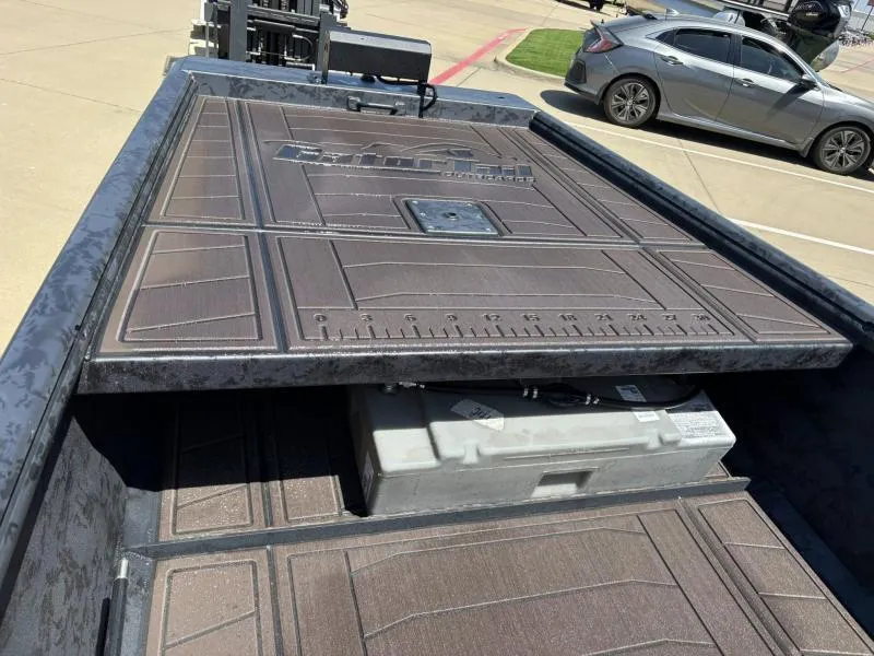 Slide: The Image of Gator-Tail 17/54 EXTREME SERIES 2025 - 10