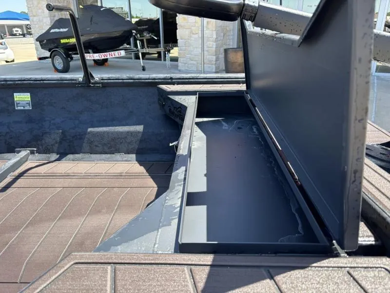 Slide: The Image of Gator-Tail 17/54 EXTREME SERIES 2025 - 12