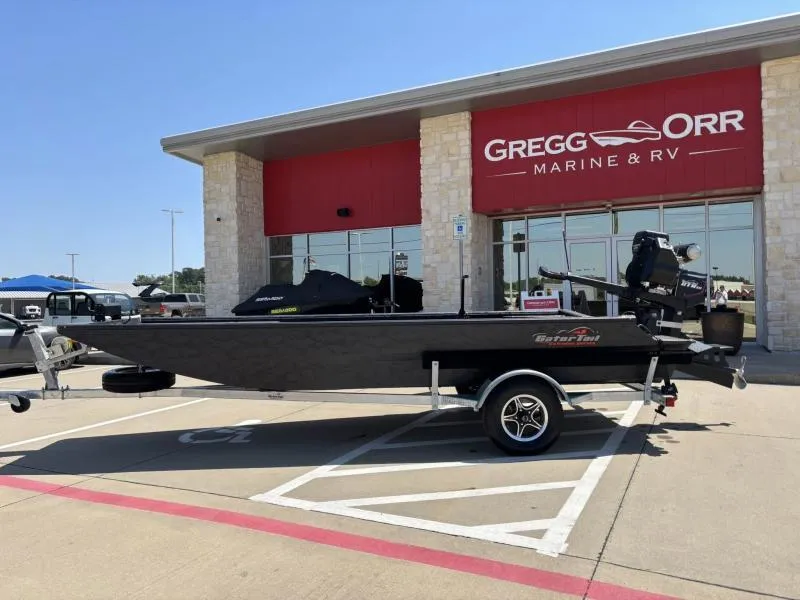 Slide: The Image of Gator-Tail 17/54 EXTREME SERIES 2025 - 7