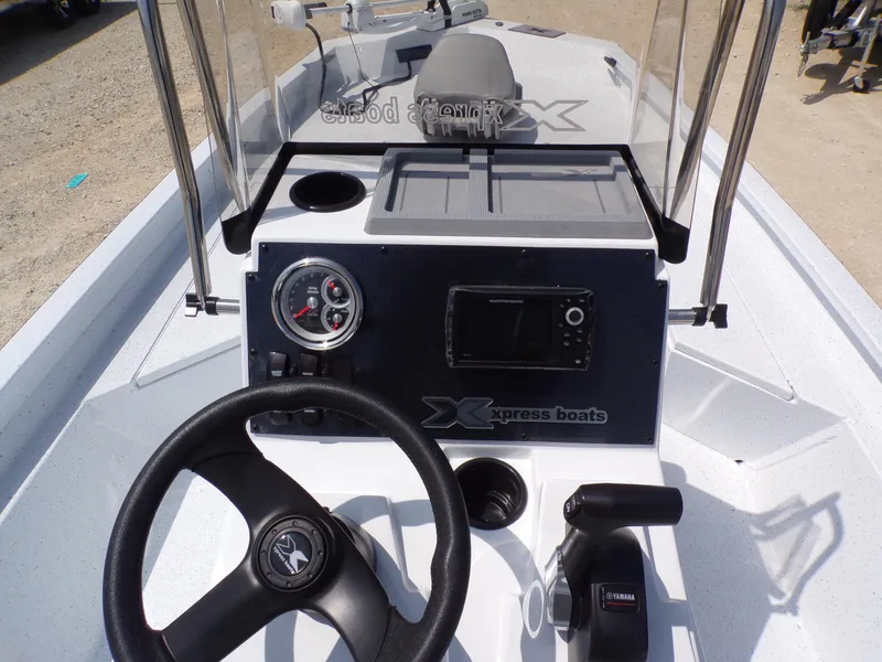 Slide: The Image of Xpress SW20B 2025 - 25