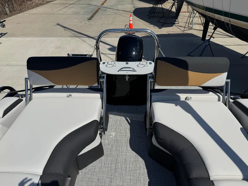 Slide: The Image of 2025 Tahoe Pontoon LTZ Quad Lounger Shift with sleek seating and modern design. - 13