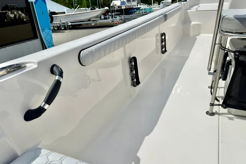 Slide: The Image of 2025 Carolina Skiff 21 LS boat interior, featuring sleek design and modern fittings. - 28