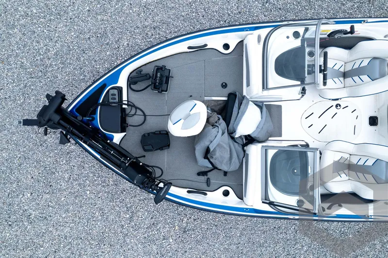 Slide: The Image of 2022 Nitro Z19 Sport boat interior with seats, equipment, and controls, viewed from above. - 48
