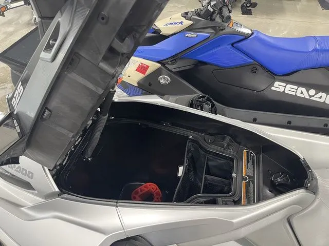 Slide: The Image of Sea-Doo GTX 2025 - 14