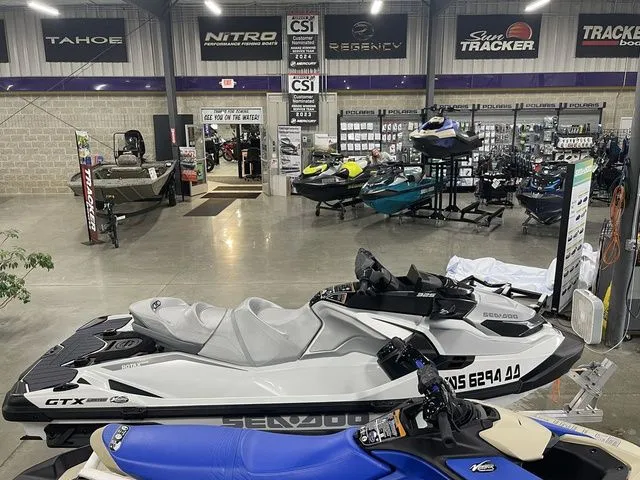 Slide: The Image of Sea-Doo GTX 2025 - 7