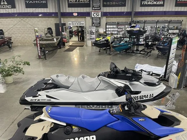 Slide: The Image of Sea-Doo GTX 2025 - 8