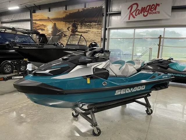 Slide: The Image of Sea-Doo GTX 2025 - 3