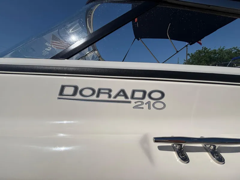 Slide: The Image of Scout 210 Dorado 2018 - 53