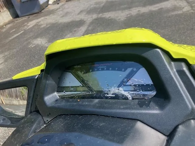 Slide: The Image of Dashboard of a 2020 Yamaha WaveRunner VX Cruiser HO with water droplets. - 3