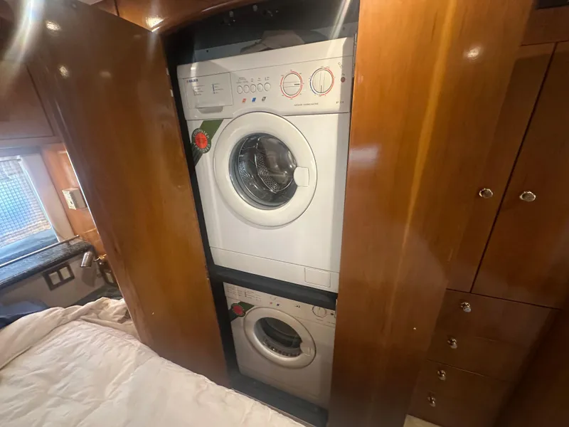 Slide: The Image of Carver 506 Motor Yacht 2000 - 65