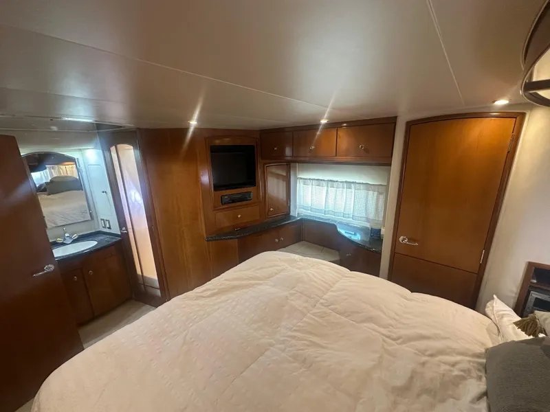 Slide: The Image of Carver 506 Motor Yacht 2000 - 66